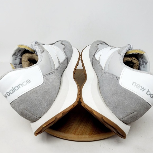New Balance 237 Shoes Womens 9 Retro Sneaker Grey White Chunky Lace Up Low - Picture 9 of 13